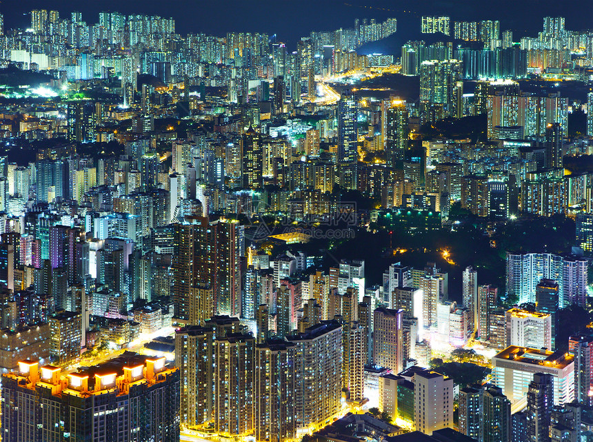 夜里香港市风景住宅鸟瞰图公寓楼人口民众房屋居所建筑城市市中心图片