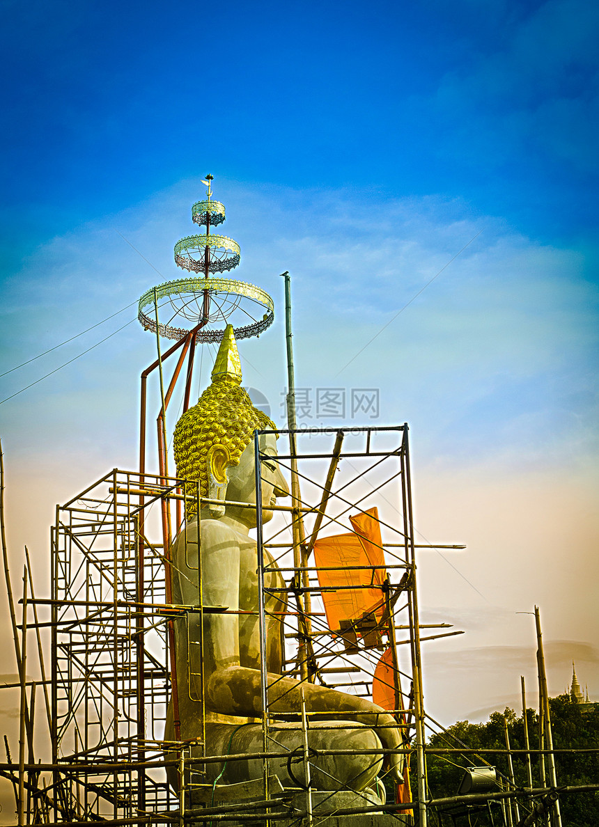 在Subduin寺庙建造封印佛像之下冥想艺术废墟旅行宗教建筑佛教徒雕像仪式地标图片