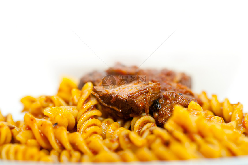 面条和尼阿波利塔风格的拉布肉酱摄影午餐食物营养猪肉美食美味静物牛肉肉酱图片