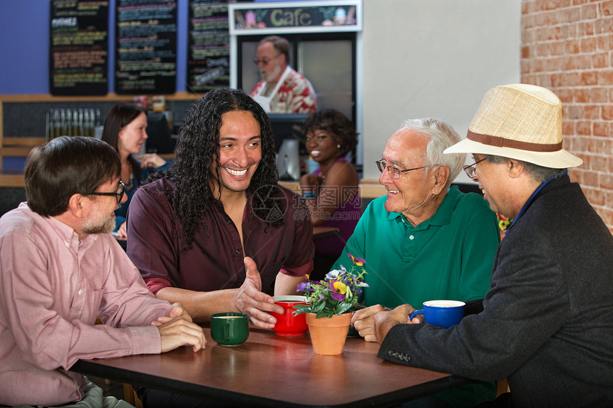 Cafe咖啡厅混合小组小酒馆咖啡饮料中年咖啡店原住民团体男人长老餐厅图片