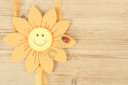 带花朵的春季消息木板空白备忘录装饰夹子玩具风格邮政笔记依恋背景图片