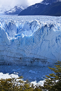 佩里托莫雷诺冰川     阿根廷巴塔哥尼亚山脉顶峰地标蓝色总站冷冻风景背景