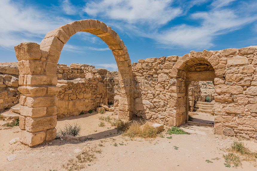 约旦乌姆阿尔拉萨斯罗马废墟文明地标旅行城市目的地地方图片