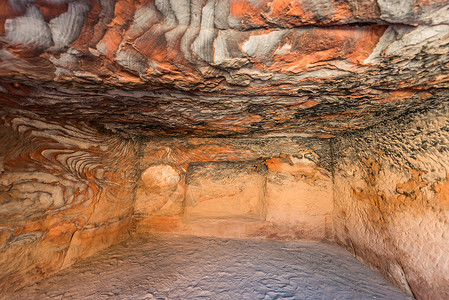 纳巴塔内霍尔丹城的山洞岩石历史性地标历史旅行目的地地方砂岩背景图片