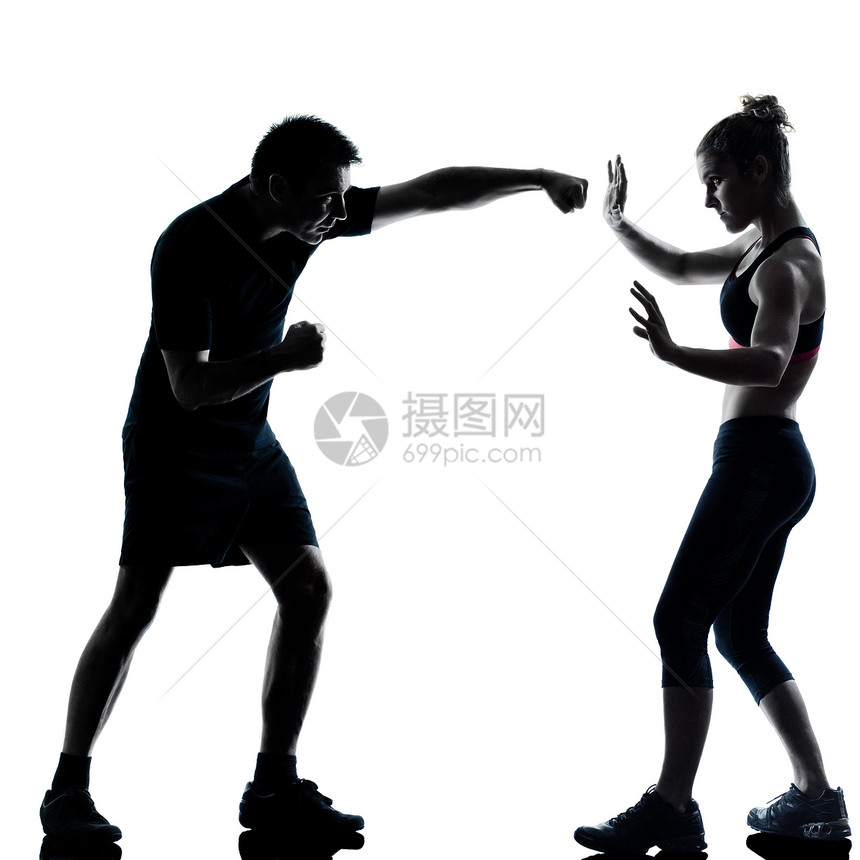 一对夫妇 男性 体操健身训练拳击讲师男人有氧运动女士女性拳击手培训师情侣图片