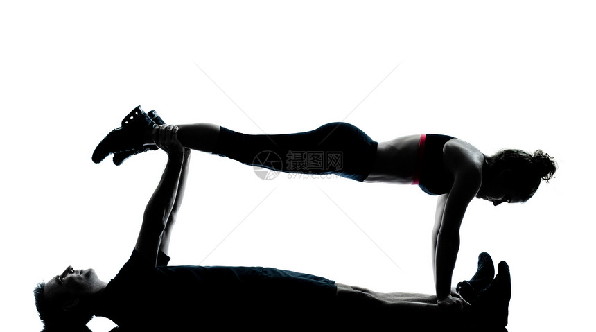 一对夫妇 男性 体操健身女士情侣教练成年人俯卧撑培训师训练女性男人讲师图片