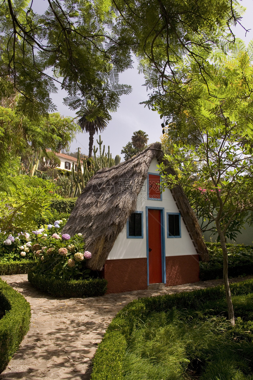 型房屋建筑学房子屋顶植物园旅游观光字型旅行茅草小屋图片