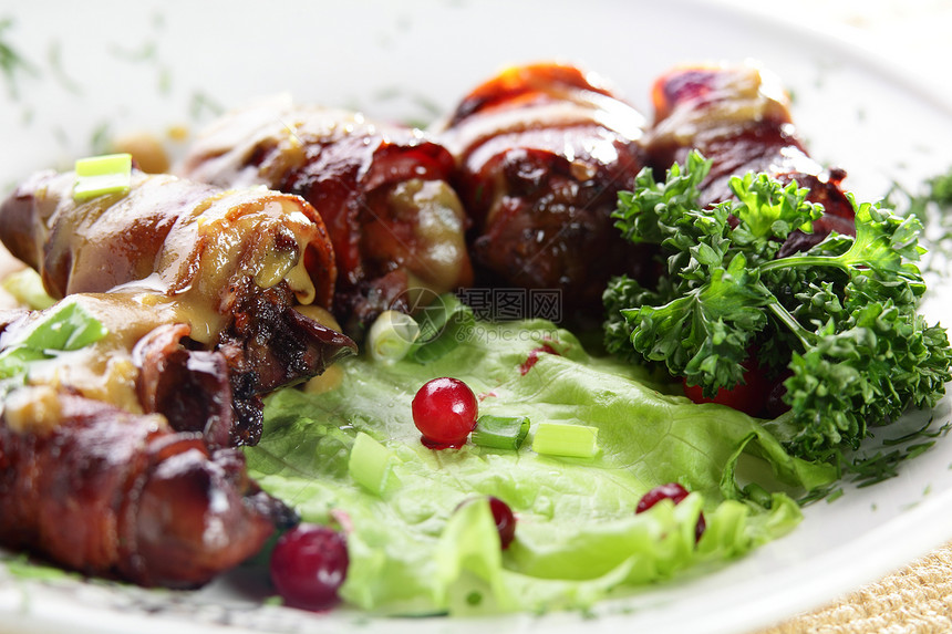 热肉土豆工作室用餐餐厅猪肉炙烤午餐洋葱盘子美食图片