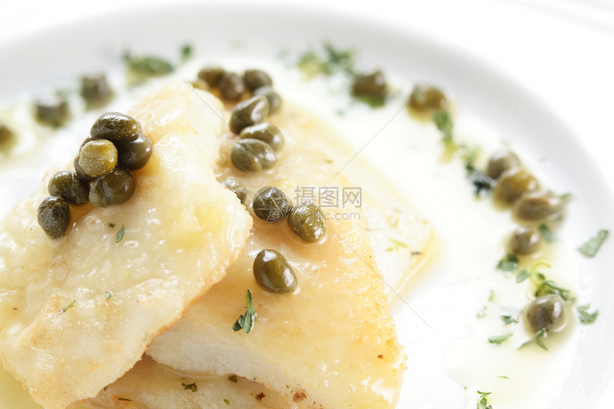 炸鱼肉饮食蔬菜营养食物盘子鱼片美食鳕鱼牛扒豆子图片