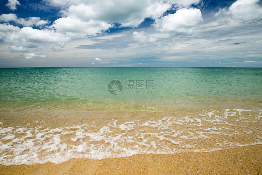 海 海蓝色海浪海洋晴天海景热带支撑天空假期太阳图片