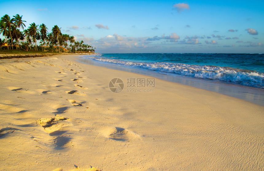 日落在海面上反射天气墙纸射线橙子蓝色太阳阳光地平线日光图片