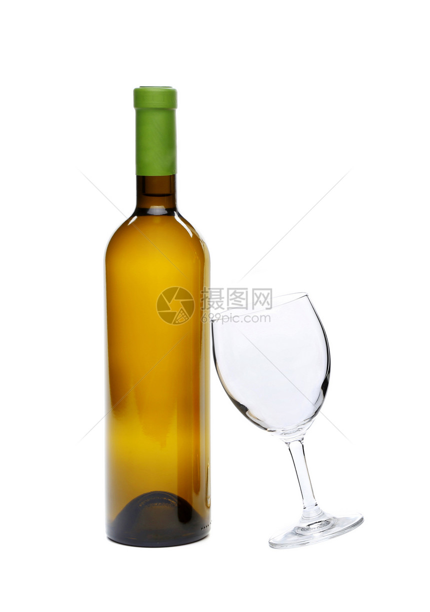 白酒瓶和白酒杯夫妻享受液体奢华热情飞溅纪念日酒吧周年运动图片