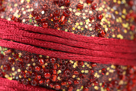 红色珠子珠子和红线的背景背景