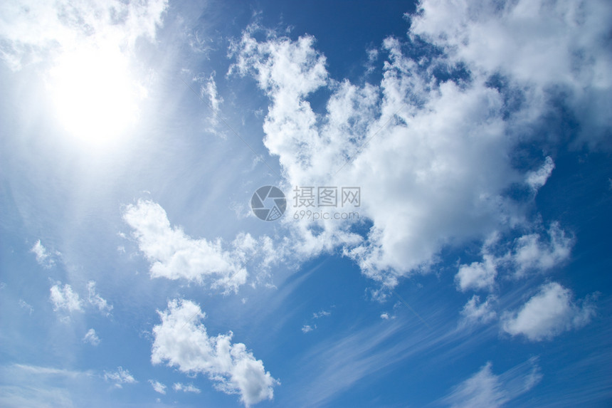 蓝天空白云天气阳光环境太阳白色晴天日光天空天际图片