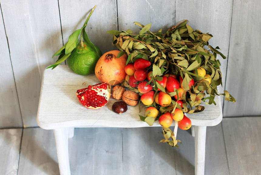秋季水果照片绿色菜单食物叶子红色核桃坚果季节乡村图片