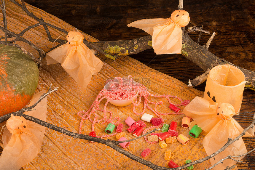 捣乱或治疗儿童软糖传统甘草童年把戏水平派对糖果幽灵图片