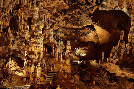 奥格泰莱克汞岩石岩洞地质学石头岩溶沉淀编队装饰石笋矿物柱子大厅背景