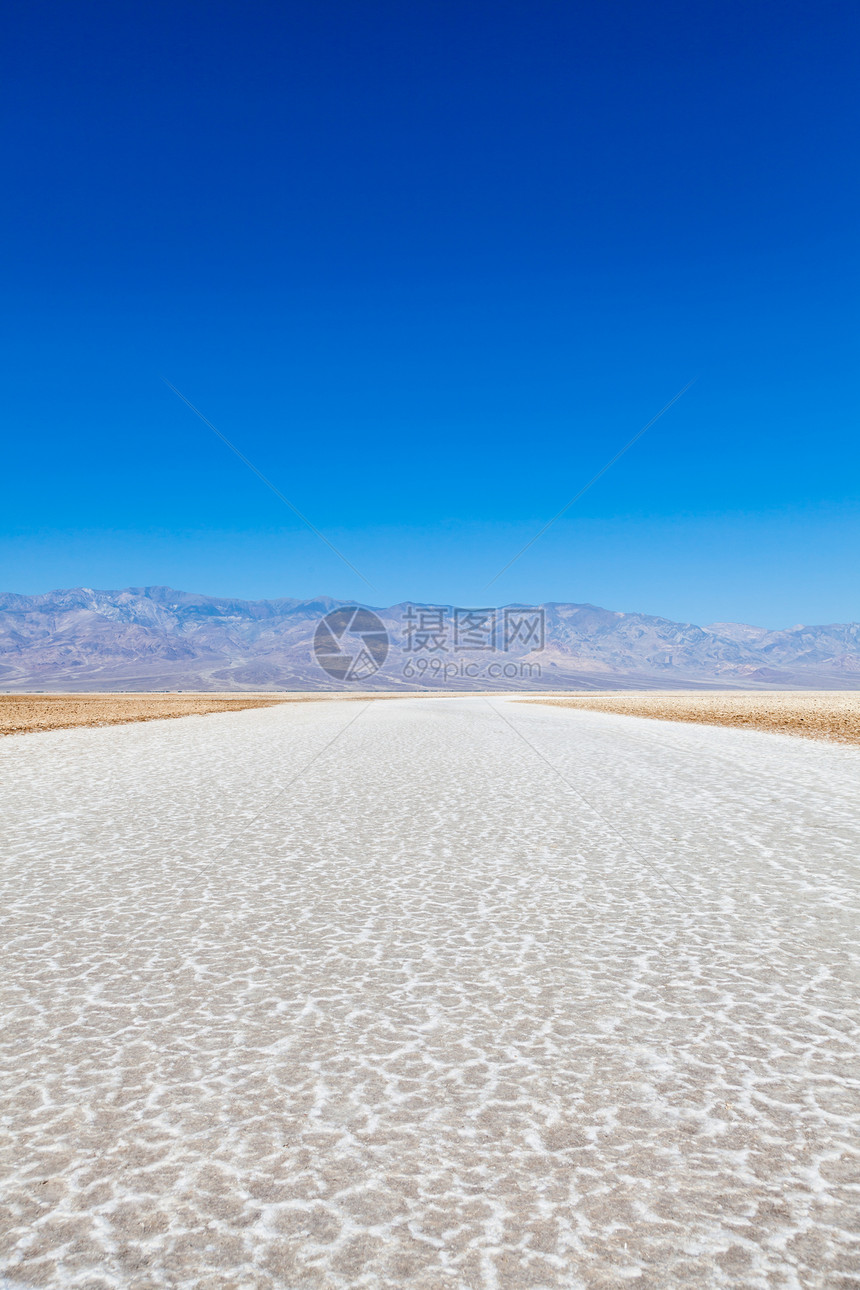 坏水点国家环境干旱天空死亡盆地沙漠公园风景白色图片