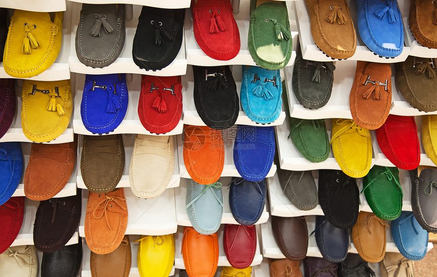 彩色多彩皮鞋运动精神工艺架子皮革店铺运动鞋蓝色零售帆布鞋图片