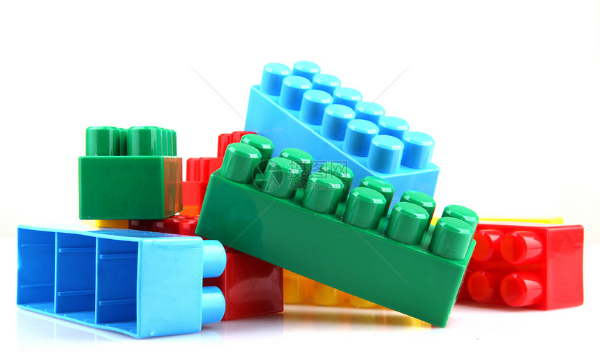 塑料建筑块宏观建筑绿色立方体蓝色砖块白色童年积木乐趣图片