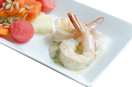 夏季沙拉沙拉营养白色盘子水果贝类美食沙拉食物红色高清图片
