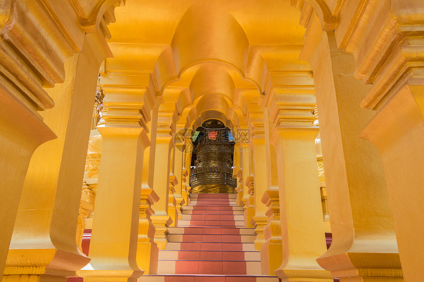 瓦帕萨旺邦国家佛塔建筑历史结构奢华雕像艺术旅游寺庙图片