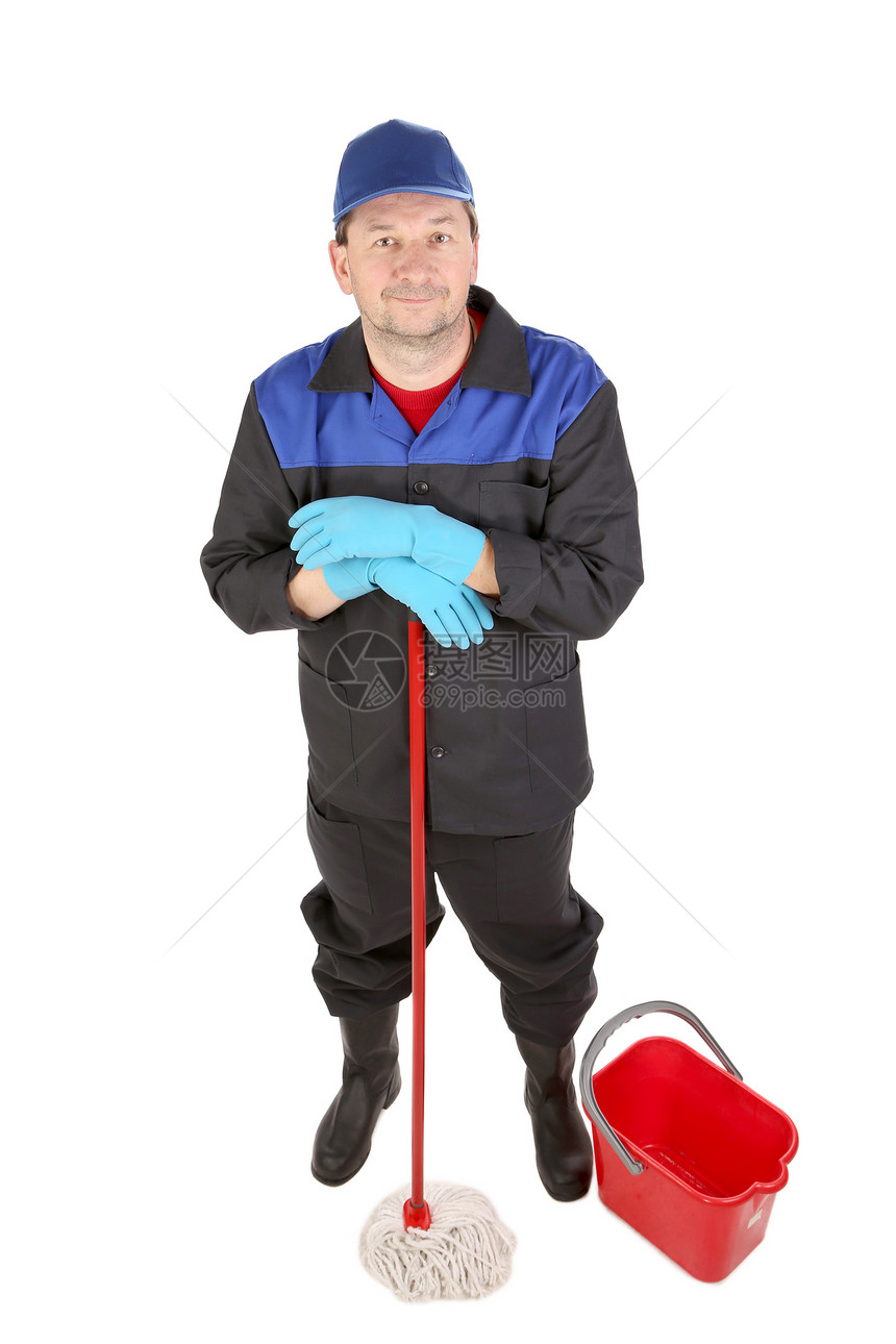 男子在工作服上用水桶和拖把承包商锁匠男人管道修理工员工工具身体权限建造图片
