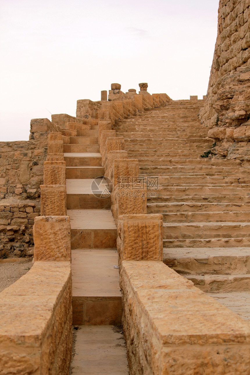 AlKerak卡拉克十字军城堡楼梯岩石骑士时间地标爬坡石头王国历史堡垒图片