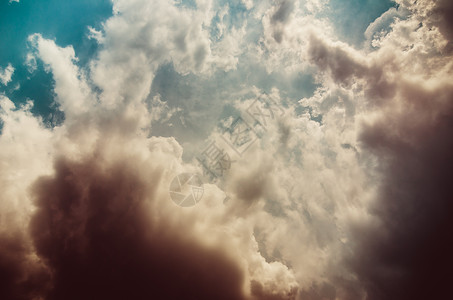 云云光天空场景蓝色环境白色射线臭氧阳光背景图片