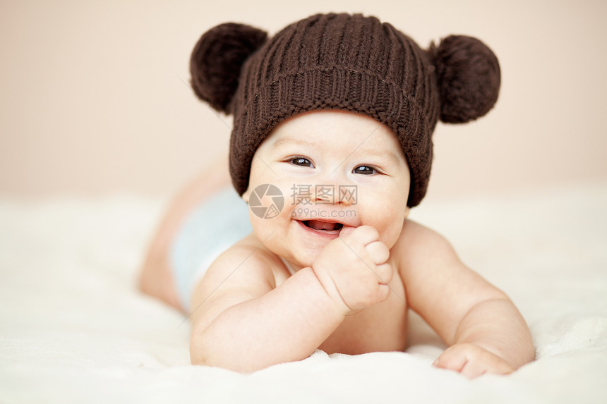 婴儿宝宝孩子微笑童年工作室毯子眼睛女孩帽子新生男生图片