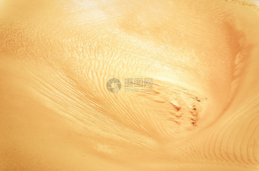 沙沙模式冒险荒野波纹海浪天空旅行阳光黄色风景晴天图片