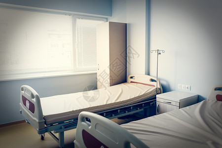 医院大厅手术室轮床手术愈合走廊椅子医疗担架墙壁背景