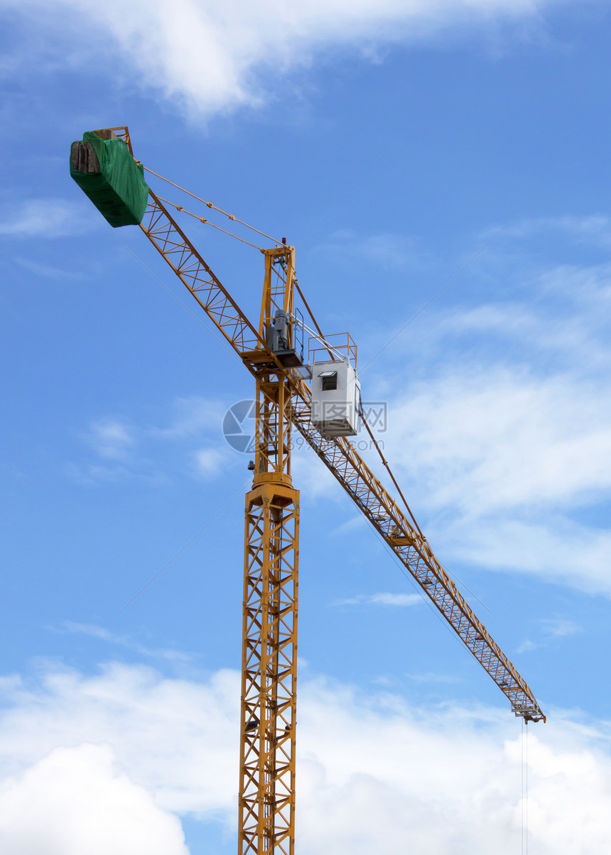 建筑起重机阳光工程绳索电缆蓝色力量商业工作运输吊装图片