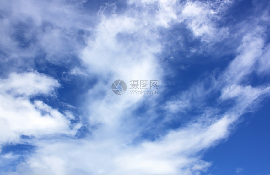 有白云的蓝天空背景白色蓝色天气场景自然隐喻阳光符号风景空气图片