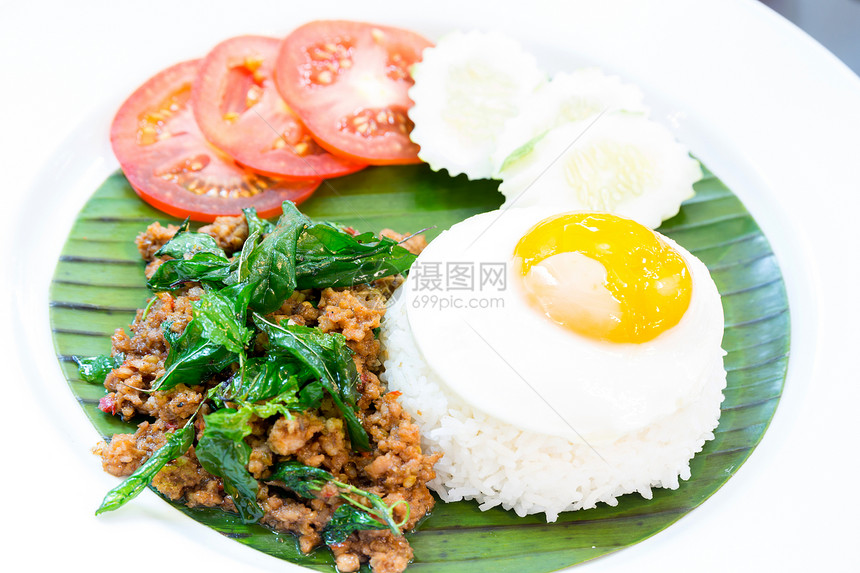 猪肉虾白色食物绿色红色猪肉美食午餐餐厅油炸胡椒图片