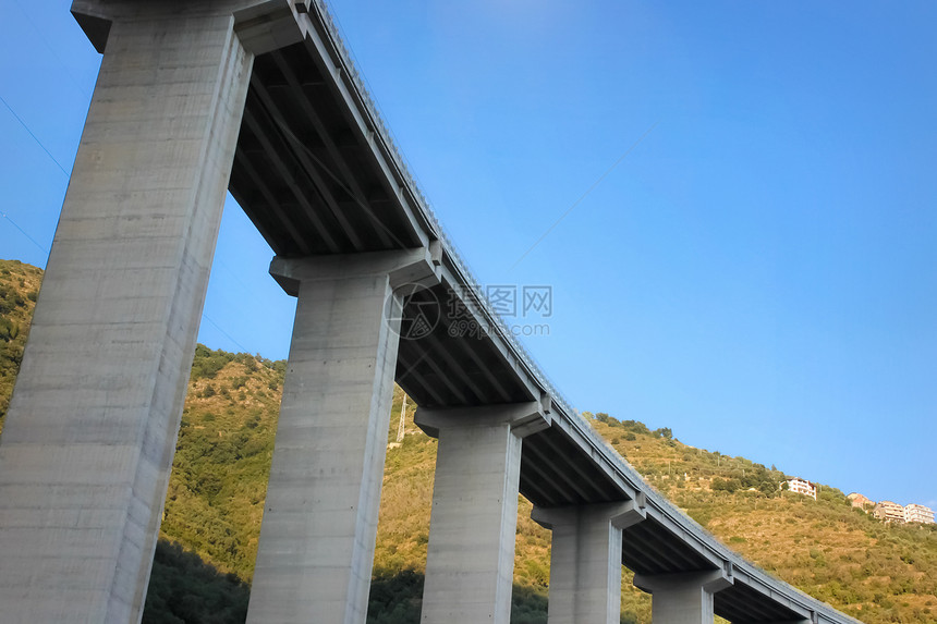 公路桥梁曲线图片