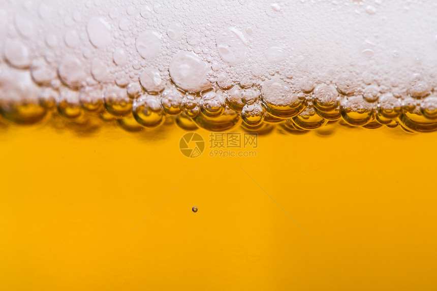 啤酒泡沫气泡玻璃黄色食物液体啤酒厂酒吧水滴饮料宏观图片