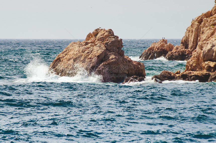 黑海环境旅行海洋季节全景石头海岸支撑蓝色假期图片