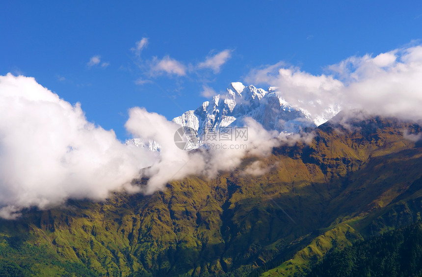 Annapurna山的景象 前往基地营地保护区风景农村天空顶峰环境森林蓝色高度全景旅行图片