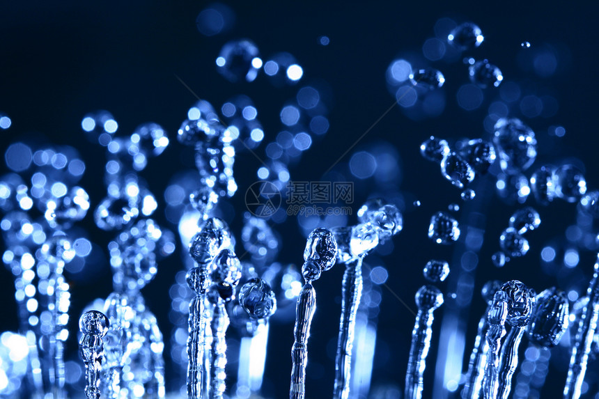 水滴洗发水气泡墙纸流动瓶子口渴液体玻璃温泉宏观图片
