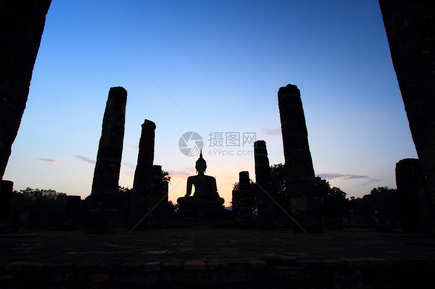 Sukhothai历史公园情调雕像热带遗产老化寺庙建筑学旅行冥想纪念碑图片