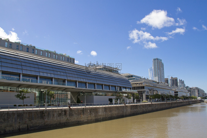 布宜诺斯艾利斯的办公室和住宅楼港口财富房子餐厅建造树木码头成本阳光生活图片