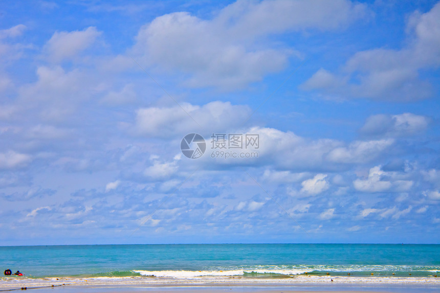 天空墙纸阳光气氛云景环境季节天气水分蓝色云雾图片