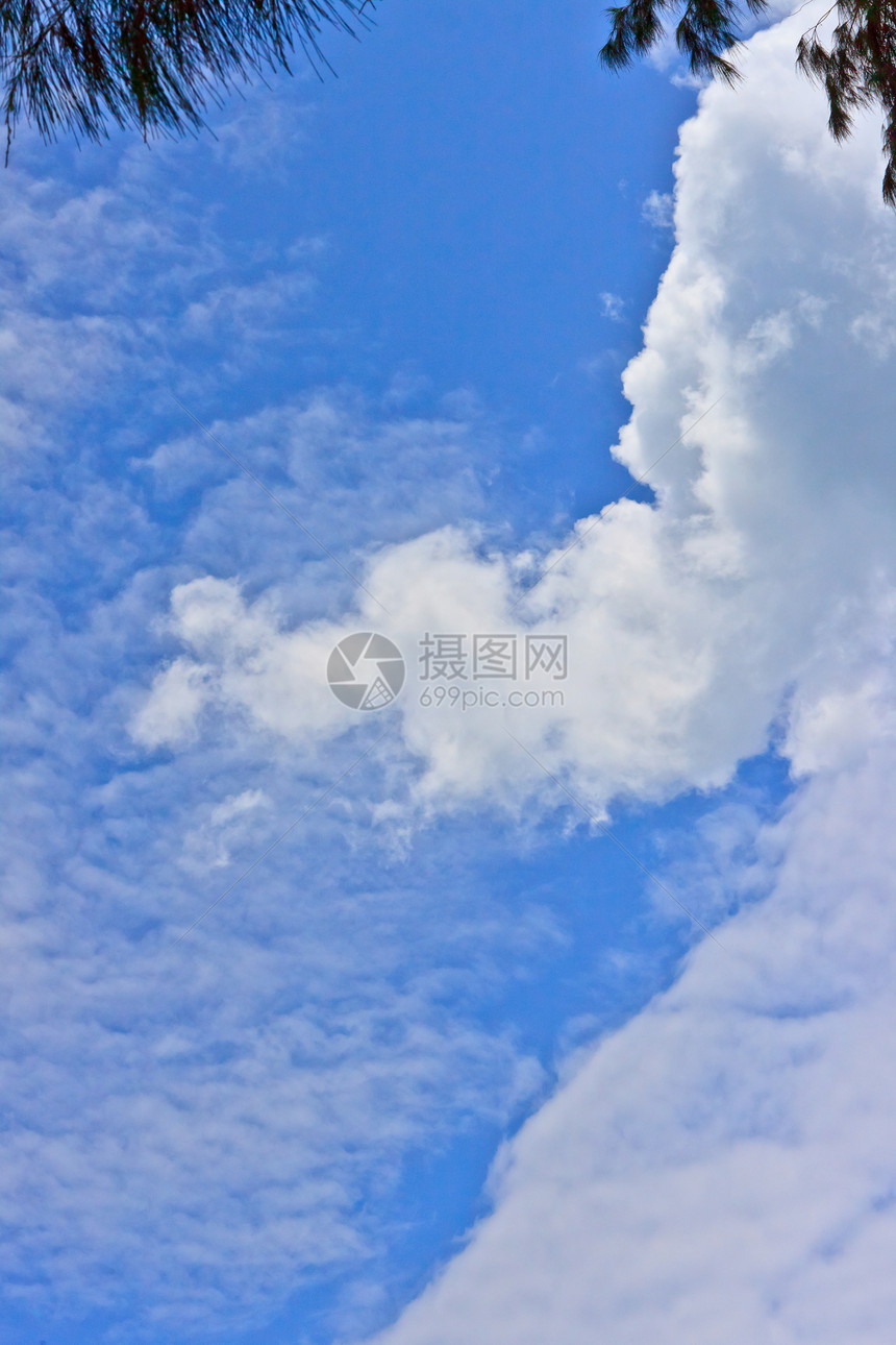天空天蓝色气候云雾气氛蓝天季节蓝色天气墙纸晴天图片