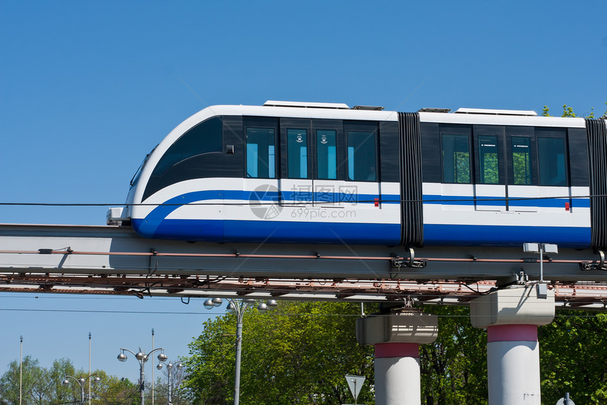 单轨列车车辆旅行建筑学民众铁路技术乘客交通运动城市图片