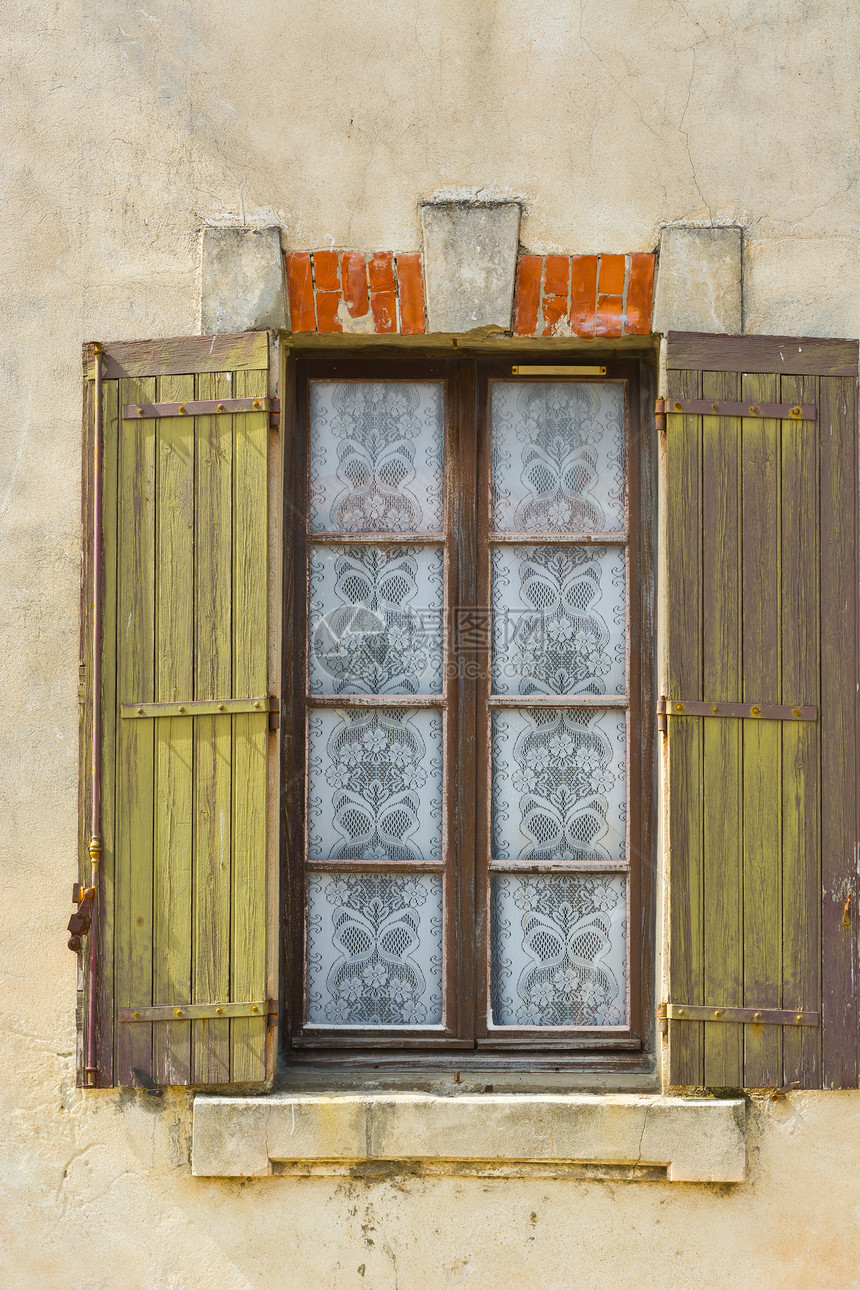 窗户装饰木头反射传统安全房子街道城市历史性木板图片