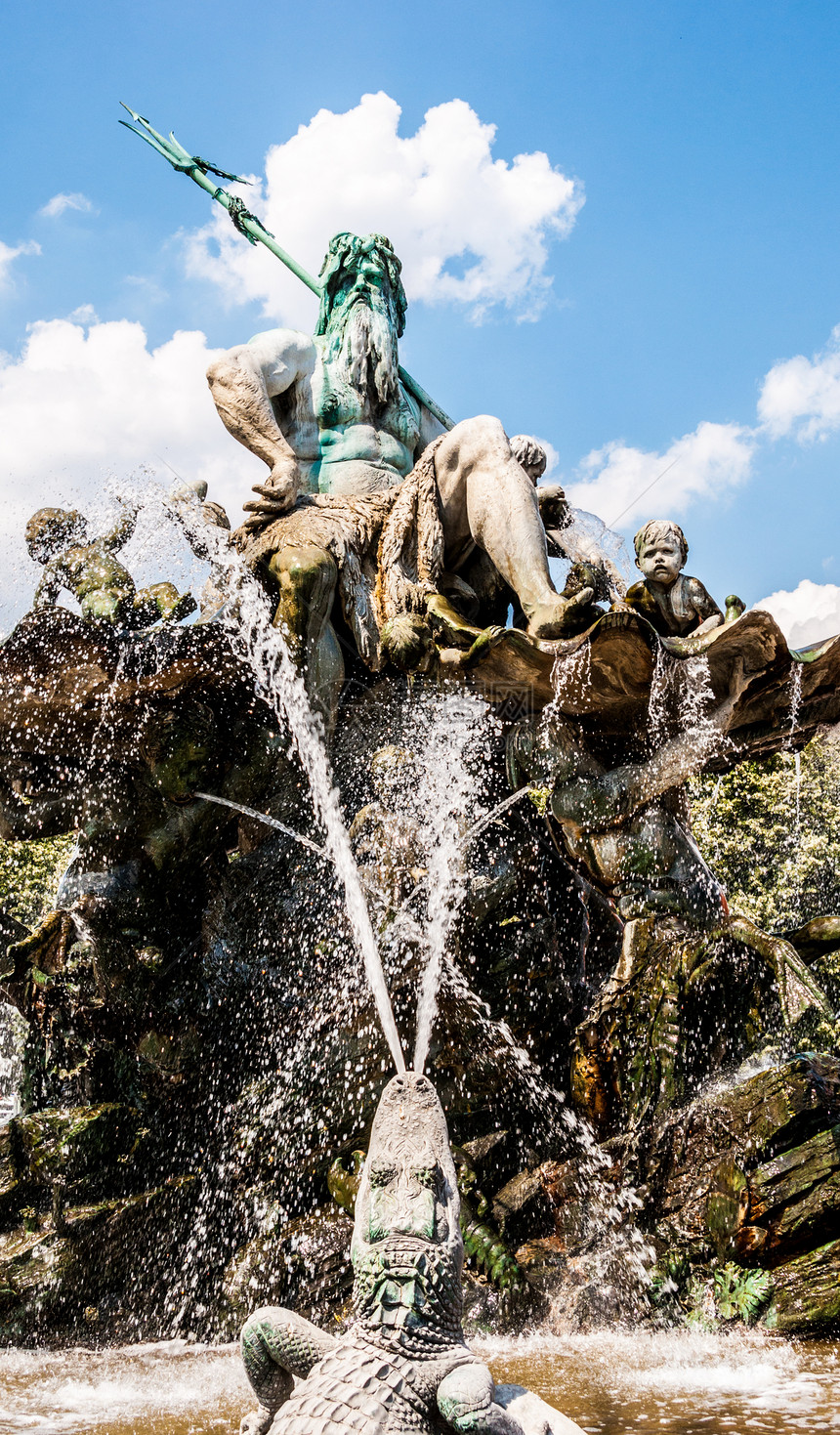 内苯布罗宁旅行地标建筑旅游纪念碑文化喷泉城市建筑学雕塑图片