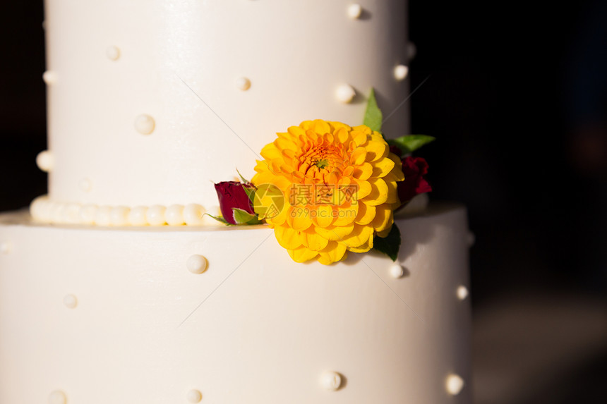 结婚蛋糕细节派对结婚日甜点糖果食物白色婚礼婚宴接待花朵图片