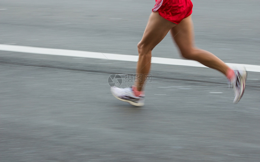 马拉松体育女性跑步赛跑者肌肉速度比赛动机事件身体图片