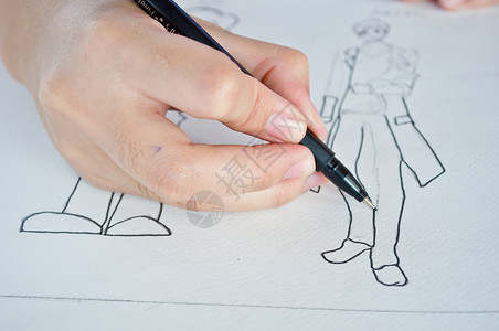 手牵手的铅笔设计师学习高清图片